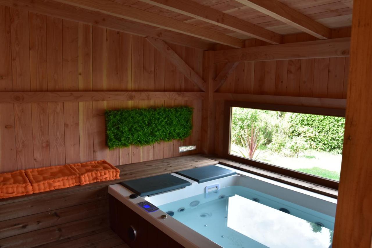 La Baleyssague Bed & Breakfast มาร์ม็องด์ ภายนอก รูปภาพ